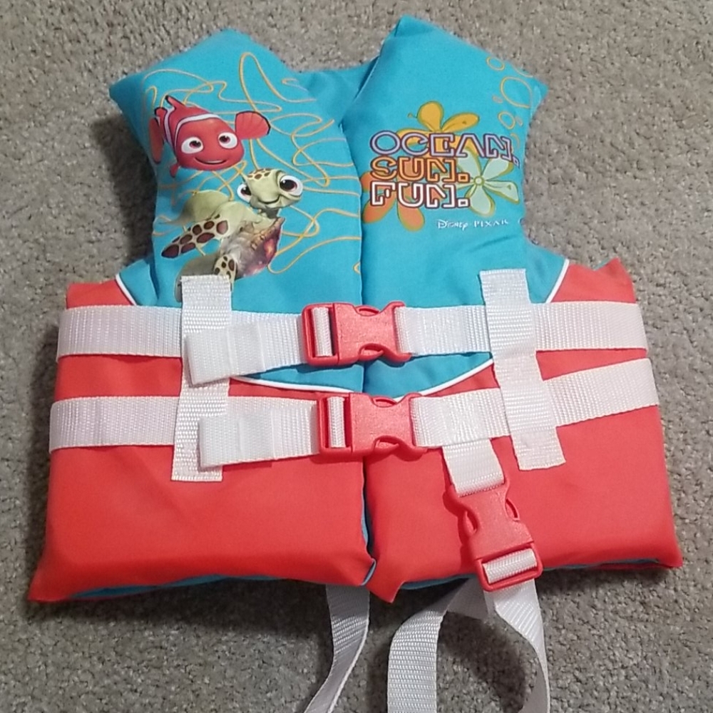 Floating Vest child weight 30-50lbs